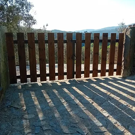 Hétvégi ház Quinta Da Recochina